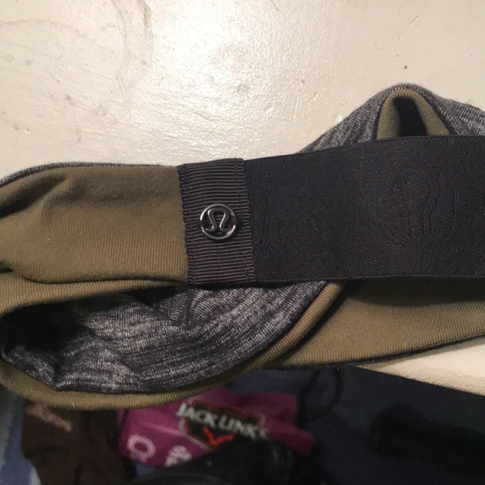 Reversible lululemon headband